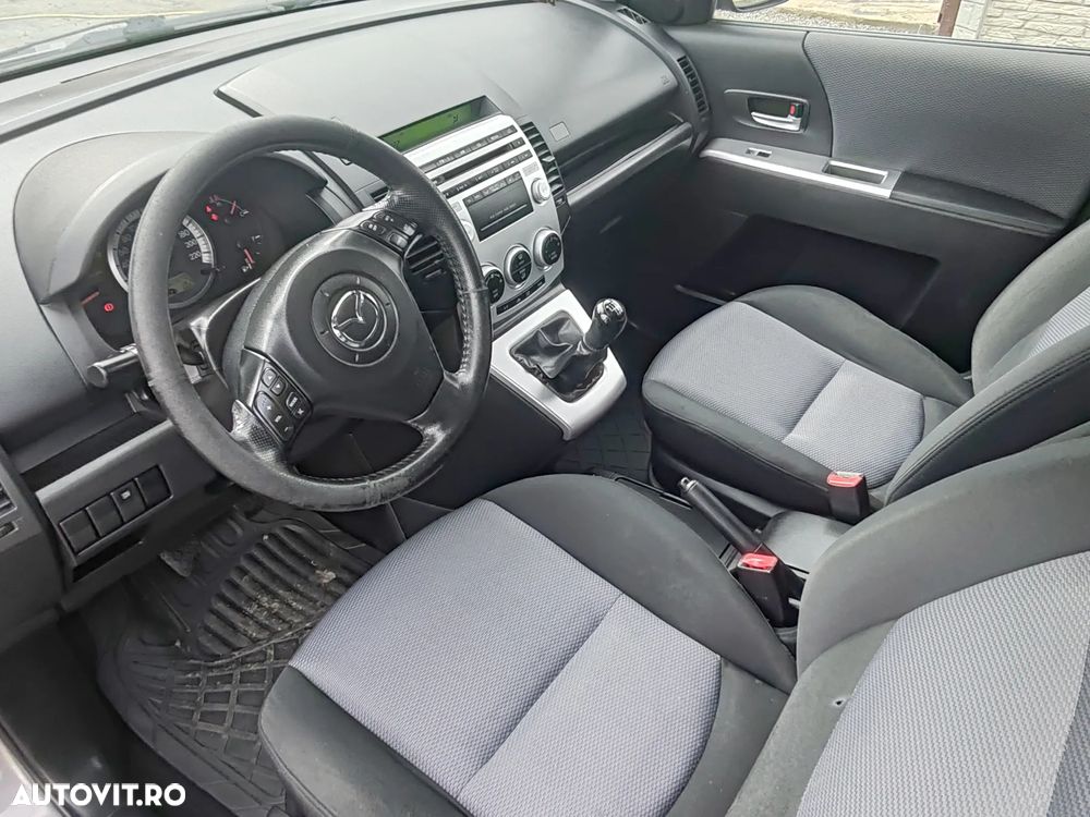 Mazda 5 - 16