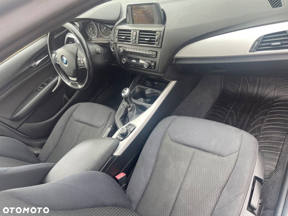 BMW Seria 1 118d - 10