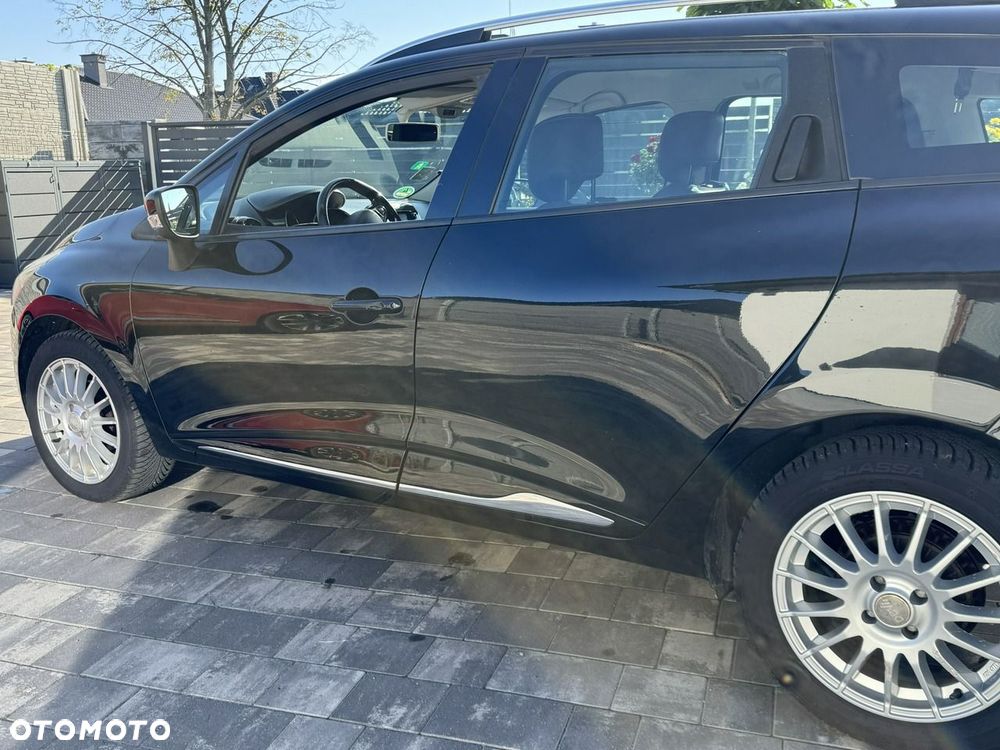 Renault Clio - 14