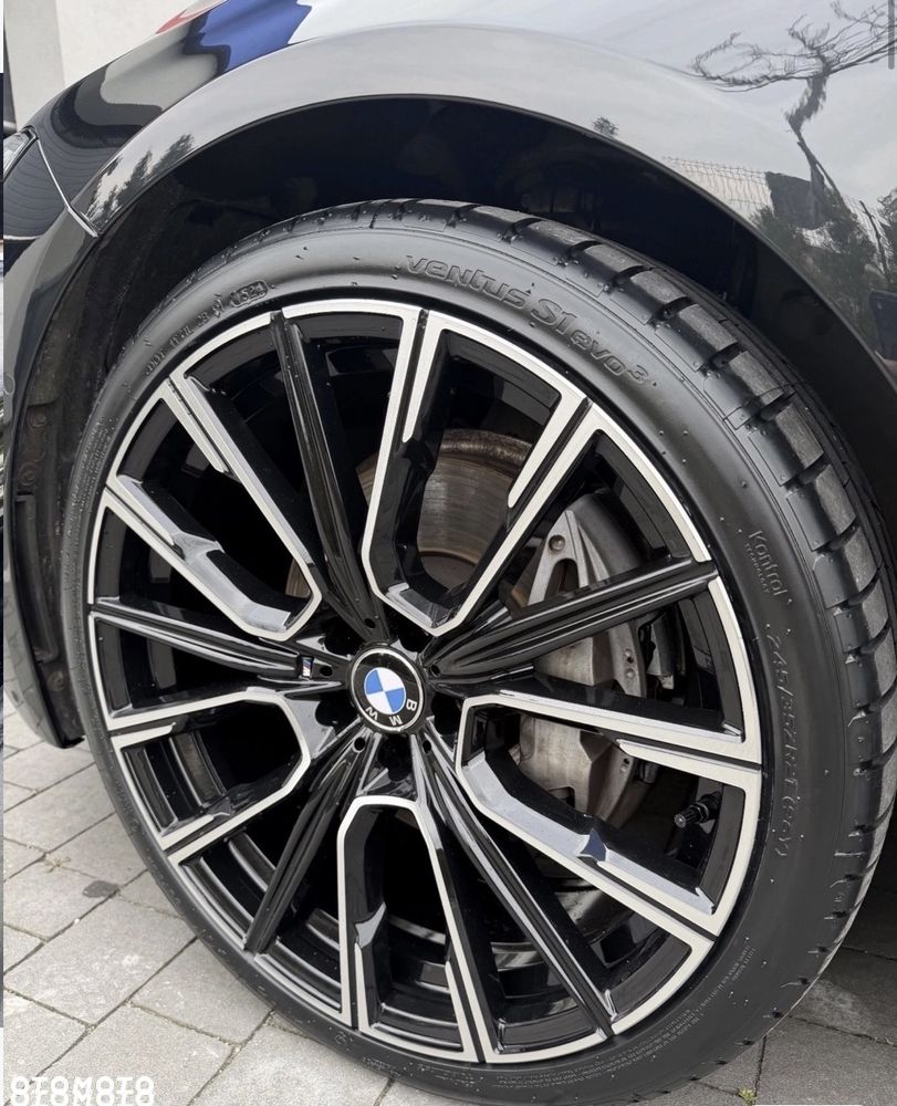 BMW Seria 7 740Li - 36