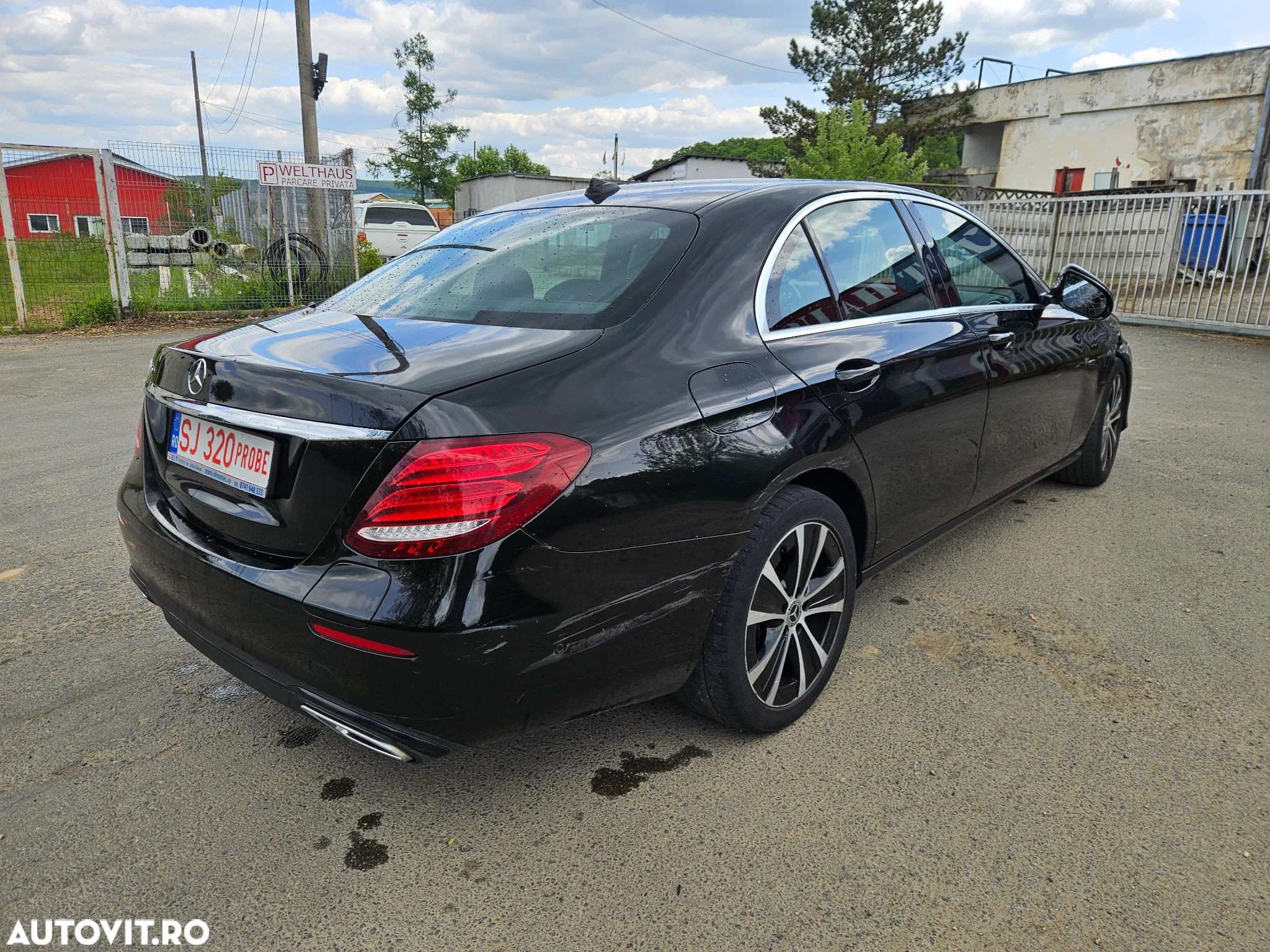 Mercedes-Benz E 300 de 9G-TRONIC - 5