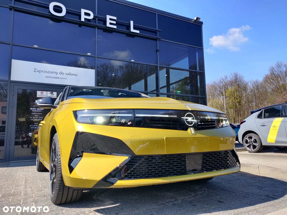 Opel Astra 1.2 T mHEV Ultimate S&S eDTC - 10