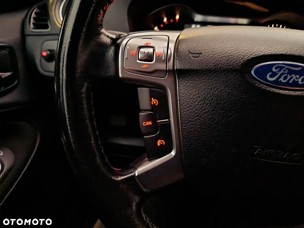 Ford S-Max 2.0 TDCi Titanium - 17