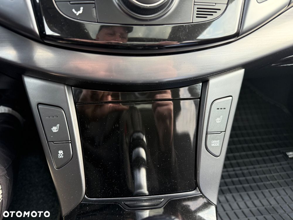 Hyundai i40 Kombi 1.7 CRDi Premium - 29