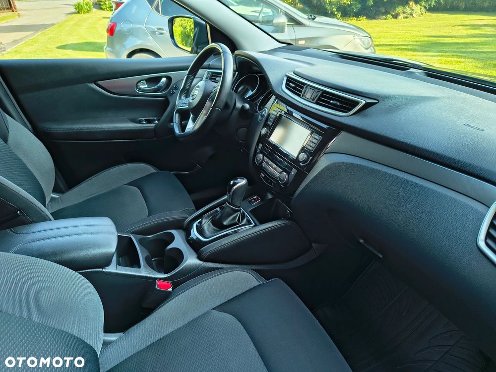 Nissan Qashqai 1.3 DIG-T DCT N-CONNECTA - 15