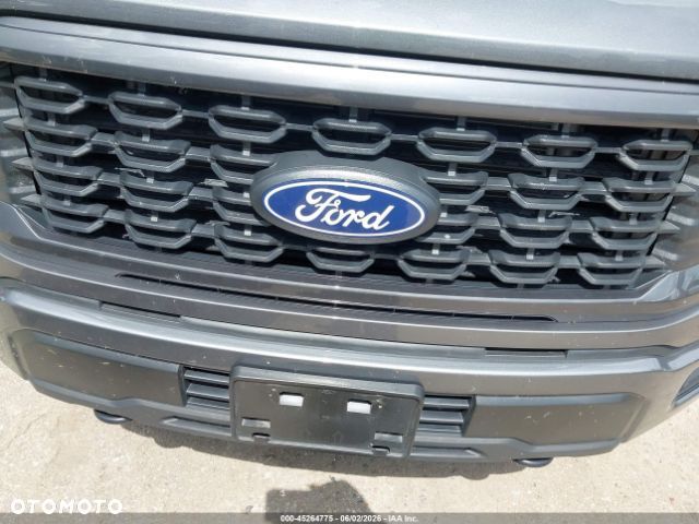Ford F150 - 15