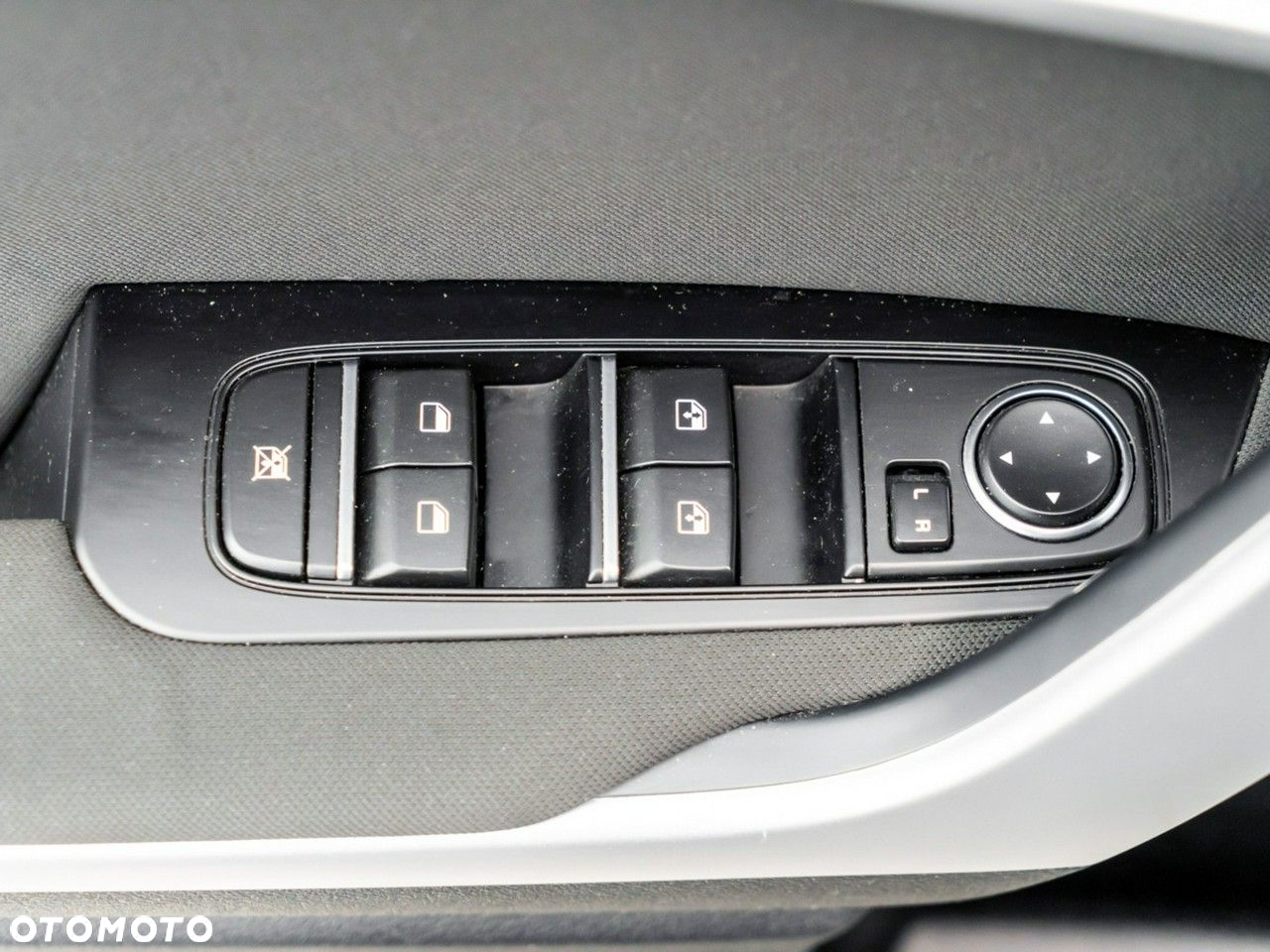 Kia Ceed 1.5 T-GDI M DCT - 13