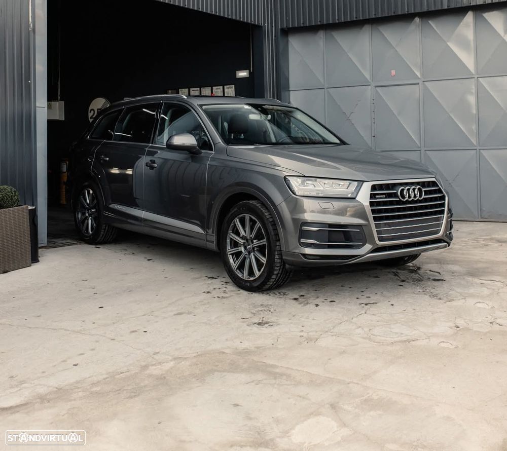 Audi Q7 3.0 TDI quattro tiptronic 7L - 1