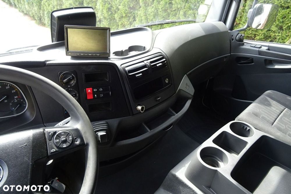 Mercedes-Benz Atego 1218 Euro 6 tylko 220 tys.km@ udokument. kontener 18 p. - 12
