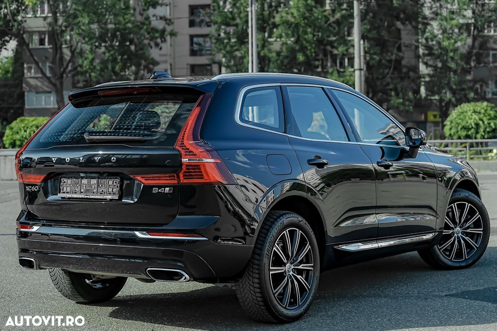 VOLVO XC60 2020 — imagine 3