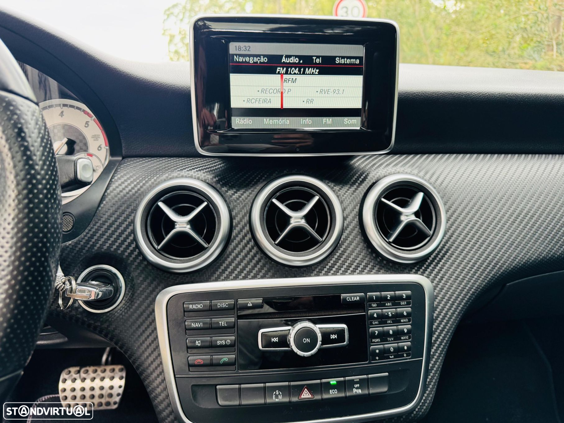 Mercedes-Benz A 180 d AMG Line Aut. - 25