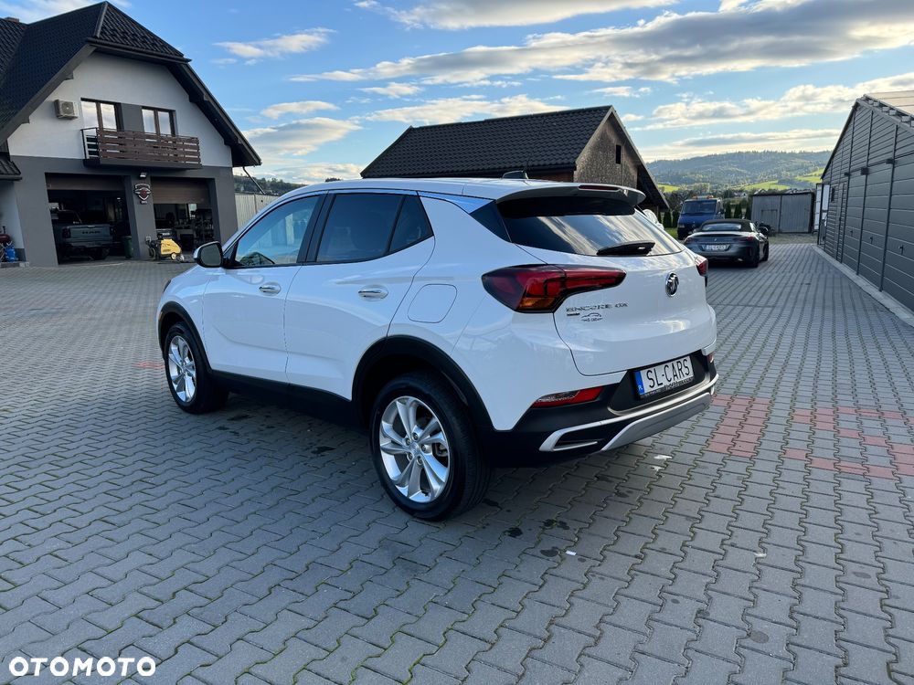 Buick Encore - 8