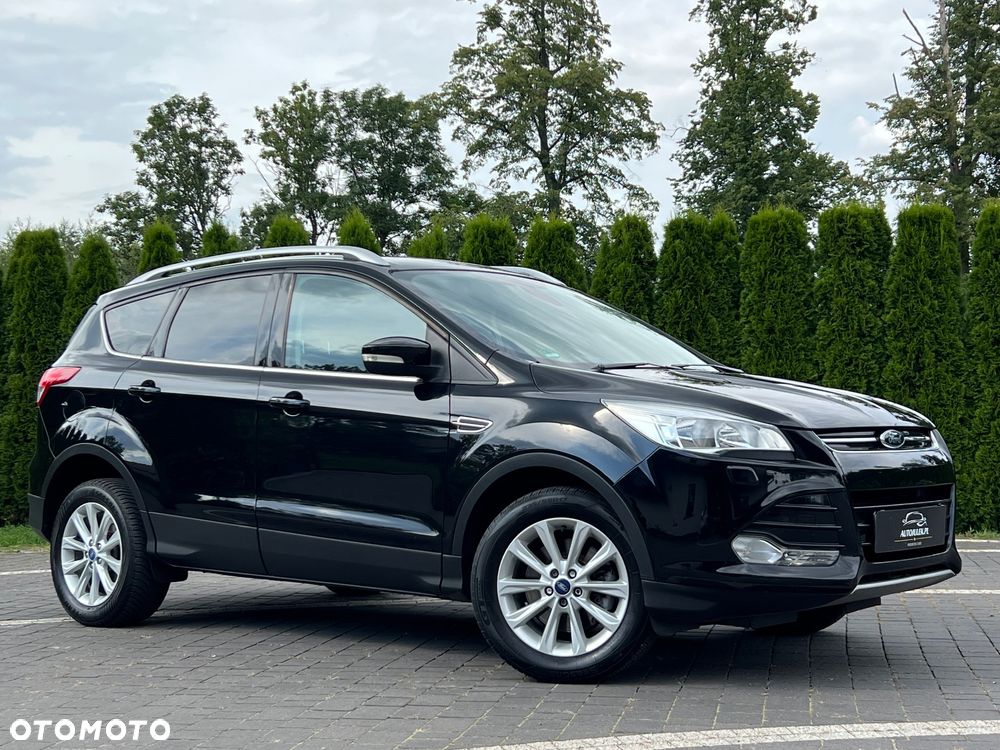 Ford Kuga 2.0 TDCi 2x4 Titanium - 16