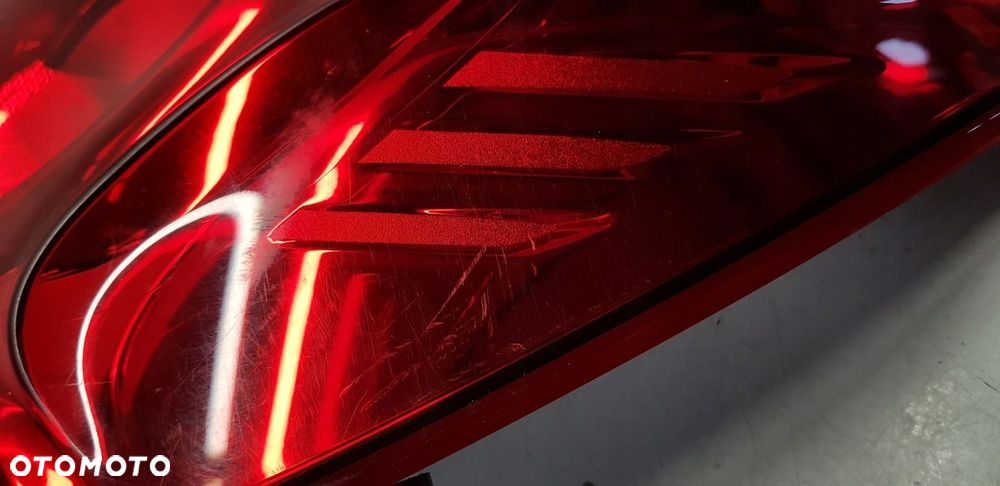 lampa prawy tył Chevrolet Cruze kombi - 7