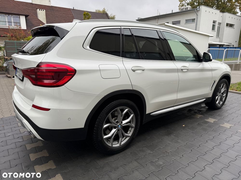 BMW X3 xDrive20d xLine - 12