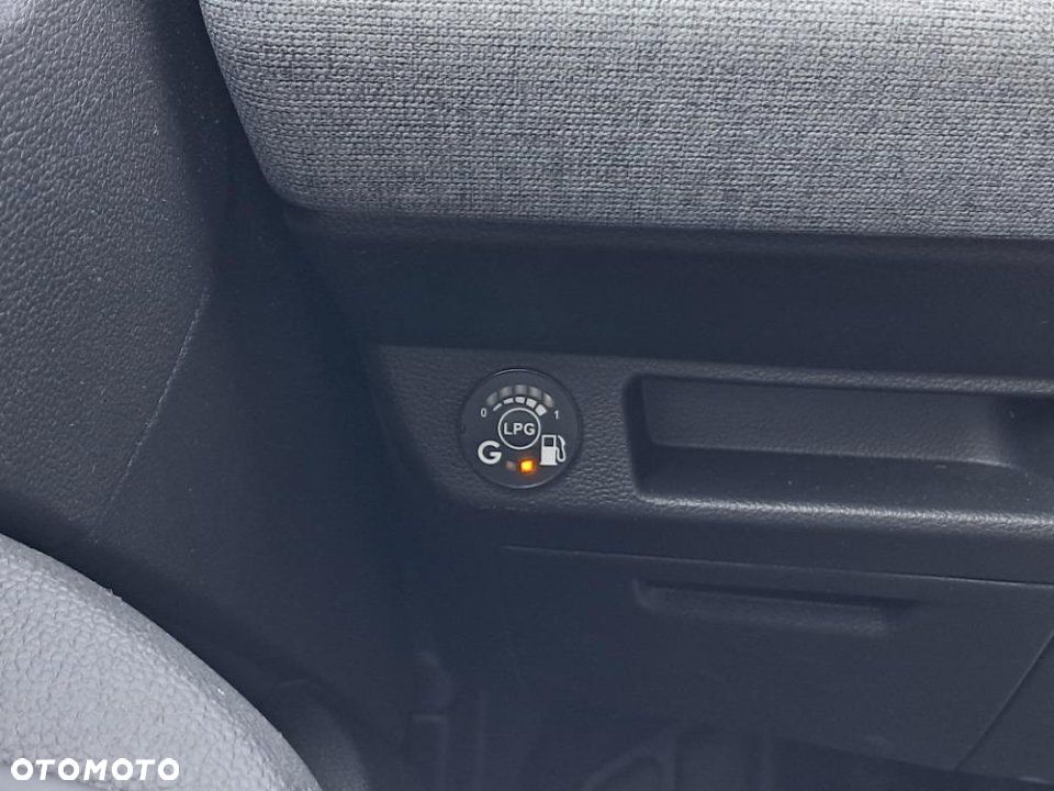 Renault Clio - 20