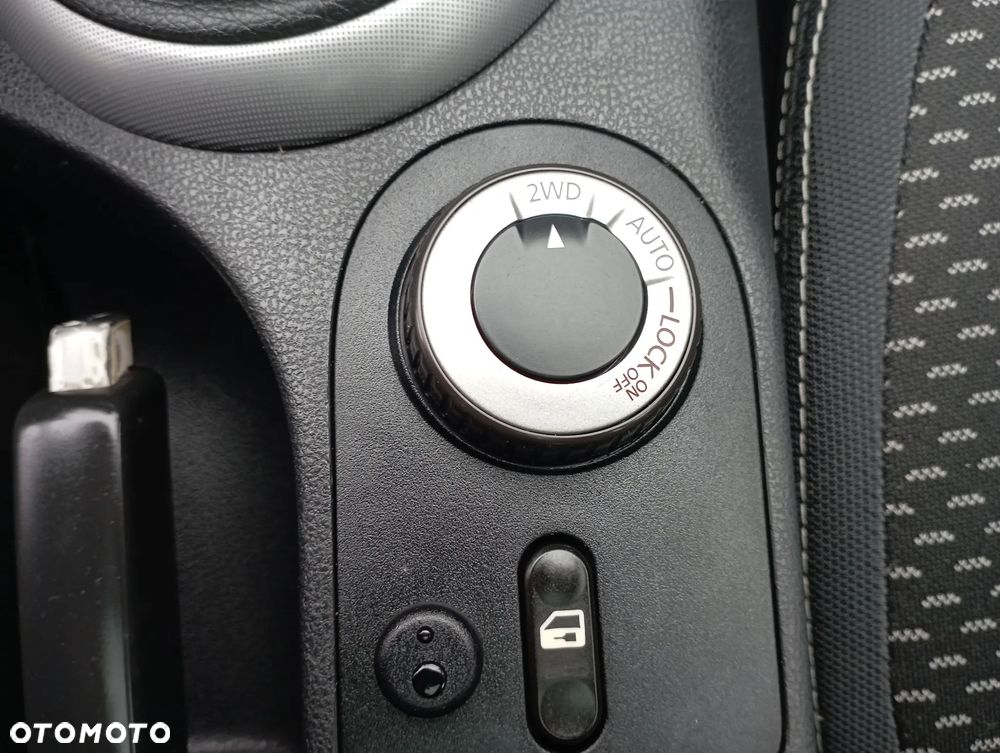 Nissan Qashqai 2.0 dCi Visia - 17