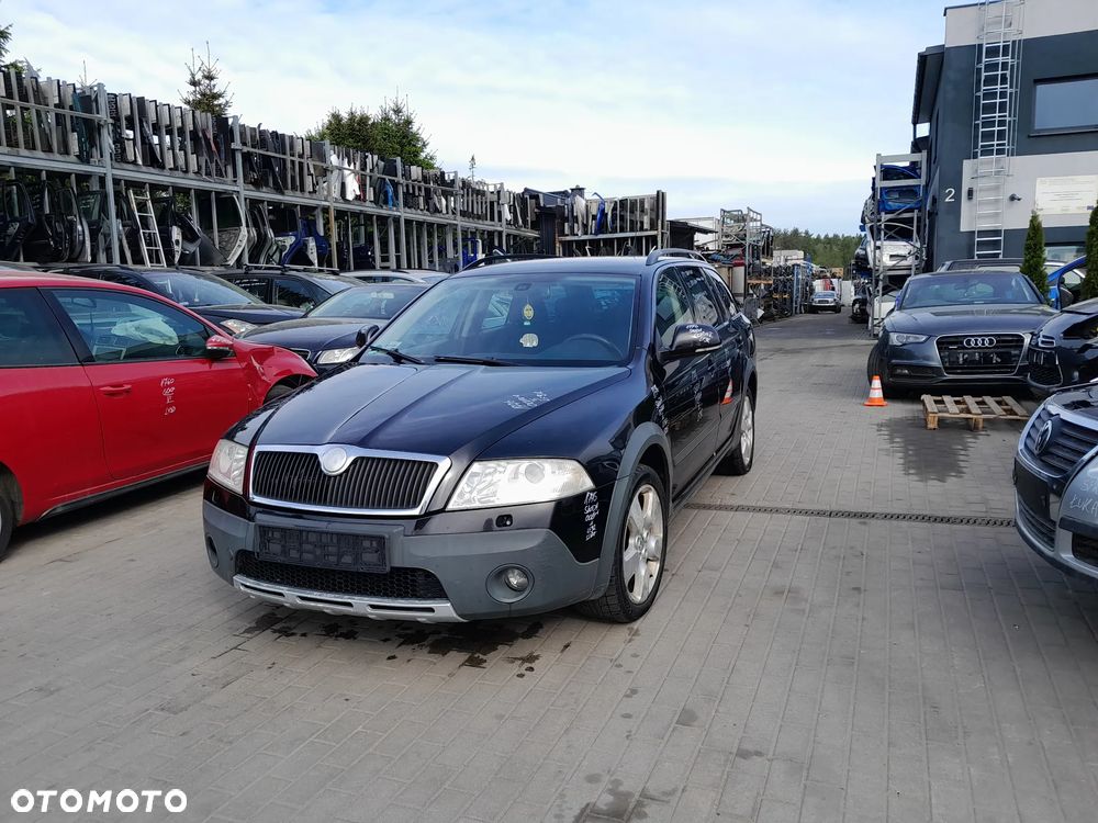 SKODA OCTAVIA II WÓZEK SANKI PRZEDNIEGO ZAWIESZENIA - 1