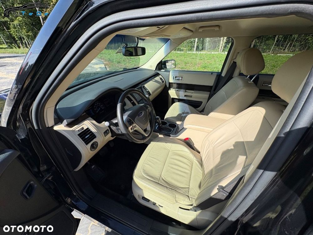 Ford Flex - 17