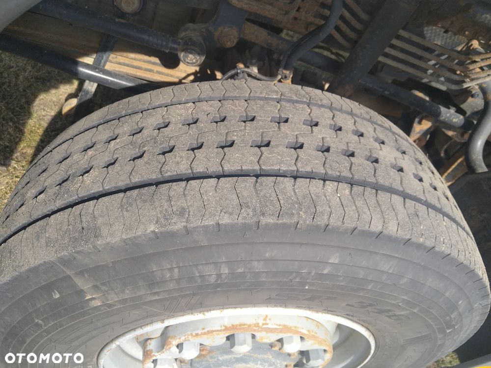 Mercedes-Benz ACTROS - 5