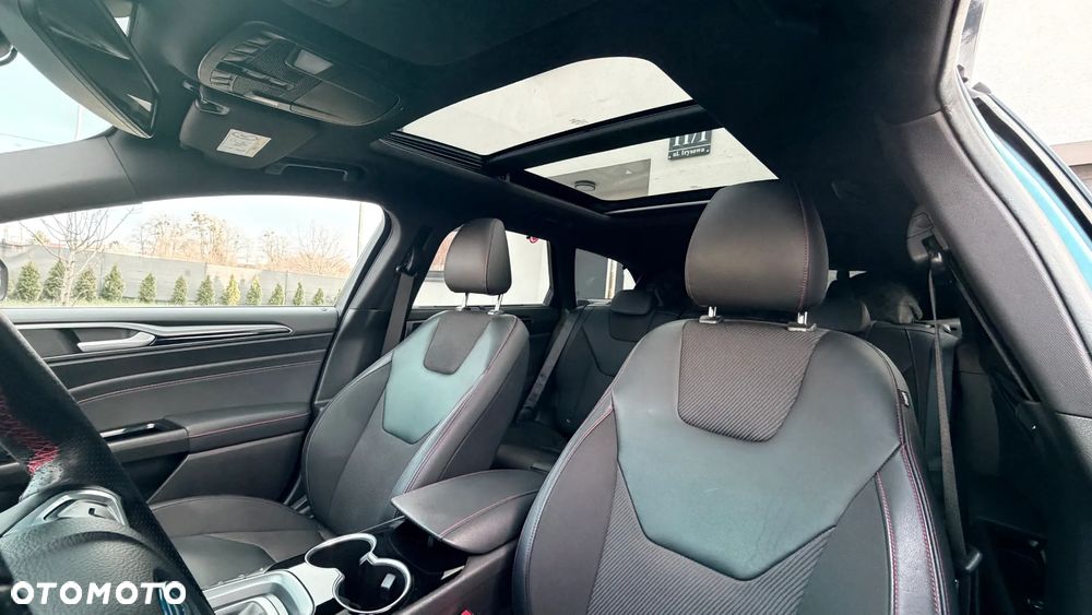 Ford Mondeo 2.0 TDCi ST-Line 4WD PowerShift - 17