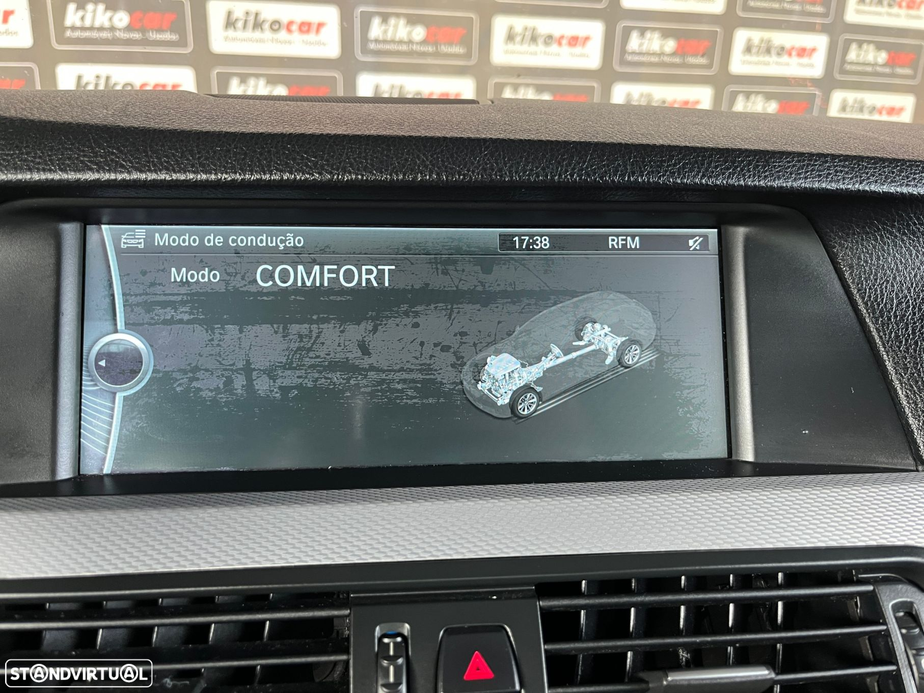 BMW 520 d Pack M - 41