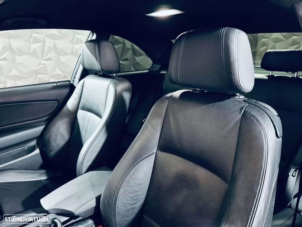 BMW 123 d Cabrio - 26