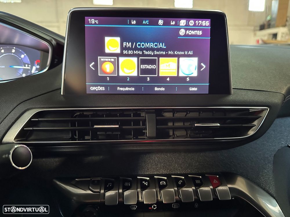 Peugeot 5008 1.5 BlueHDi GT Line J19 EAT8 - 46
