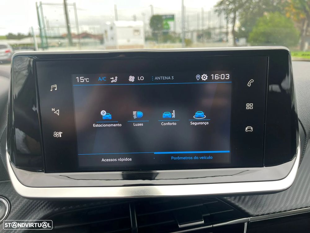 Peugeot 2008 1.5 BlueHDi Allure - 17