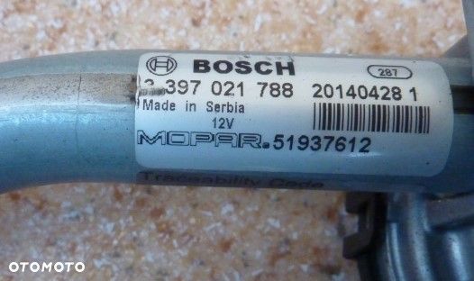 FIAT 500X MECHANIZM WYCIERACZEK Z SILNICZKIEM - 3