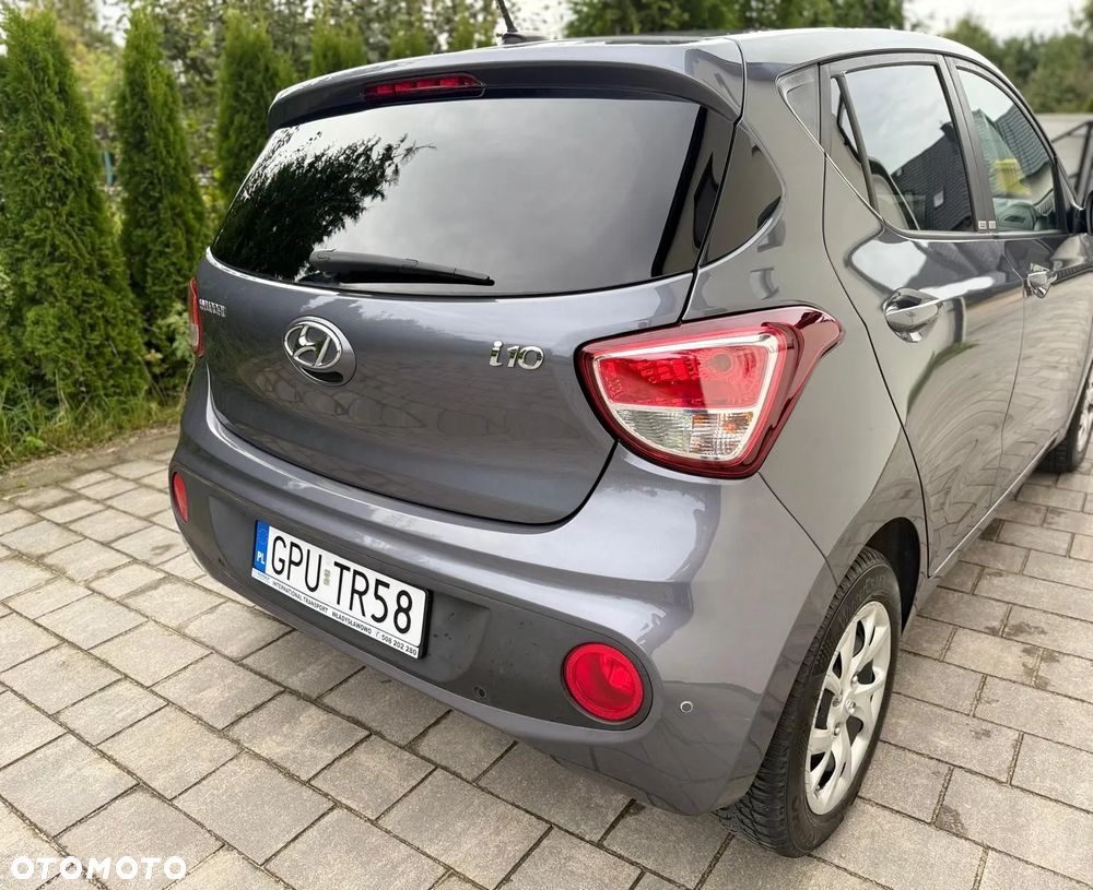 Hyundai i10 - 12