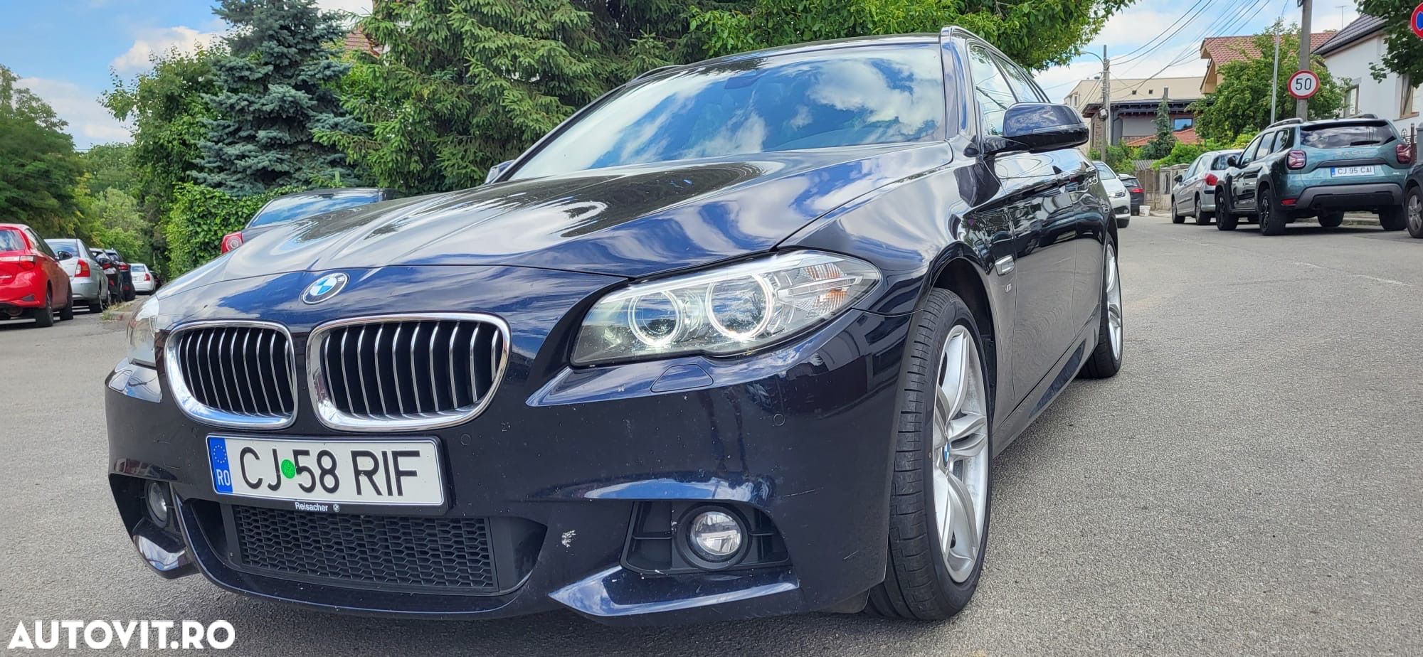 BMW Seria 5 525d xDrive AT - 1