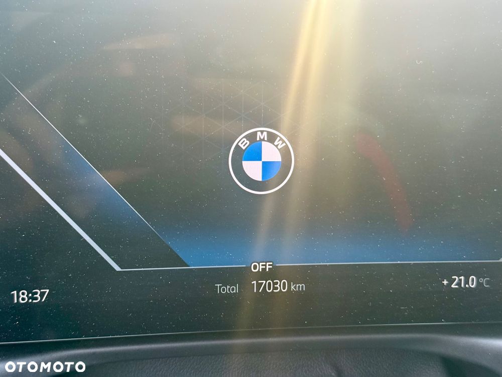 BMW Seria 3 320d Edition M Sport Shadow - 13