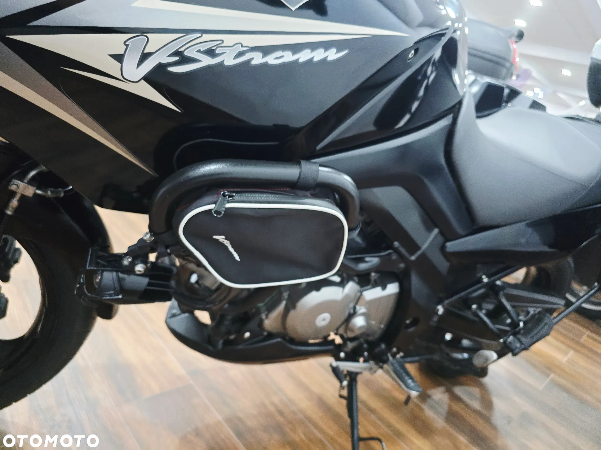 Suzuki DL - 12