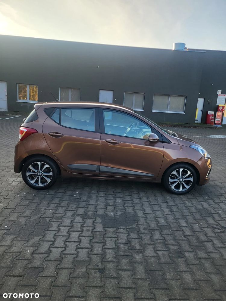 Hyundai i10 1.2 YES!+ - 23