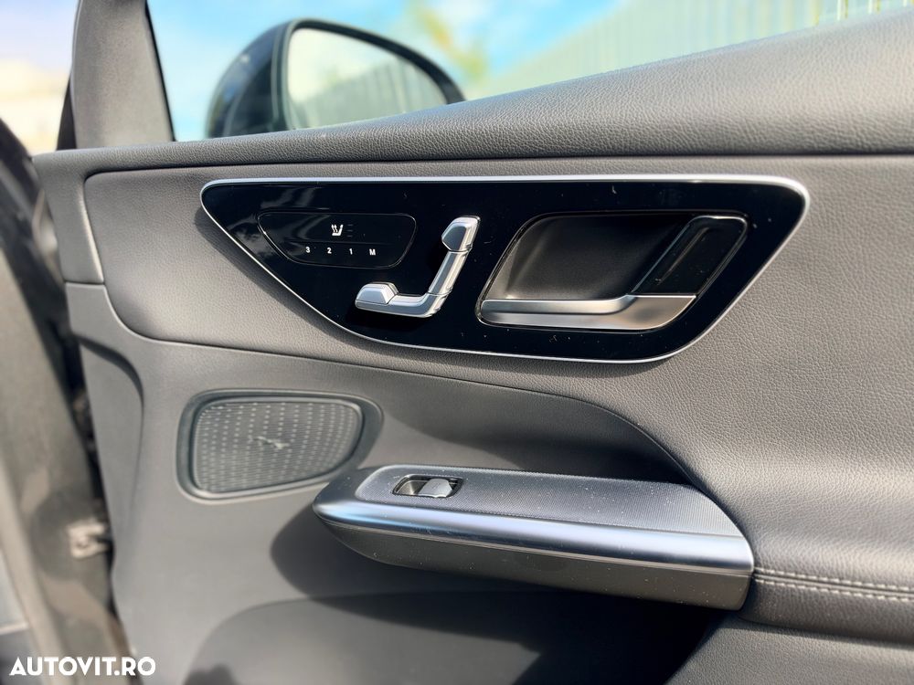 MERCEDES-BENZ GLC 2023 — imagine 11