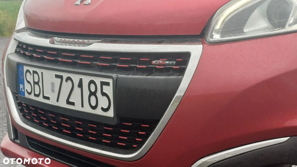 Peugeot 208 - 21