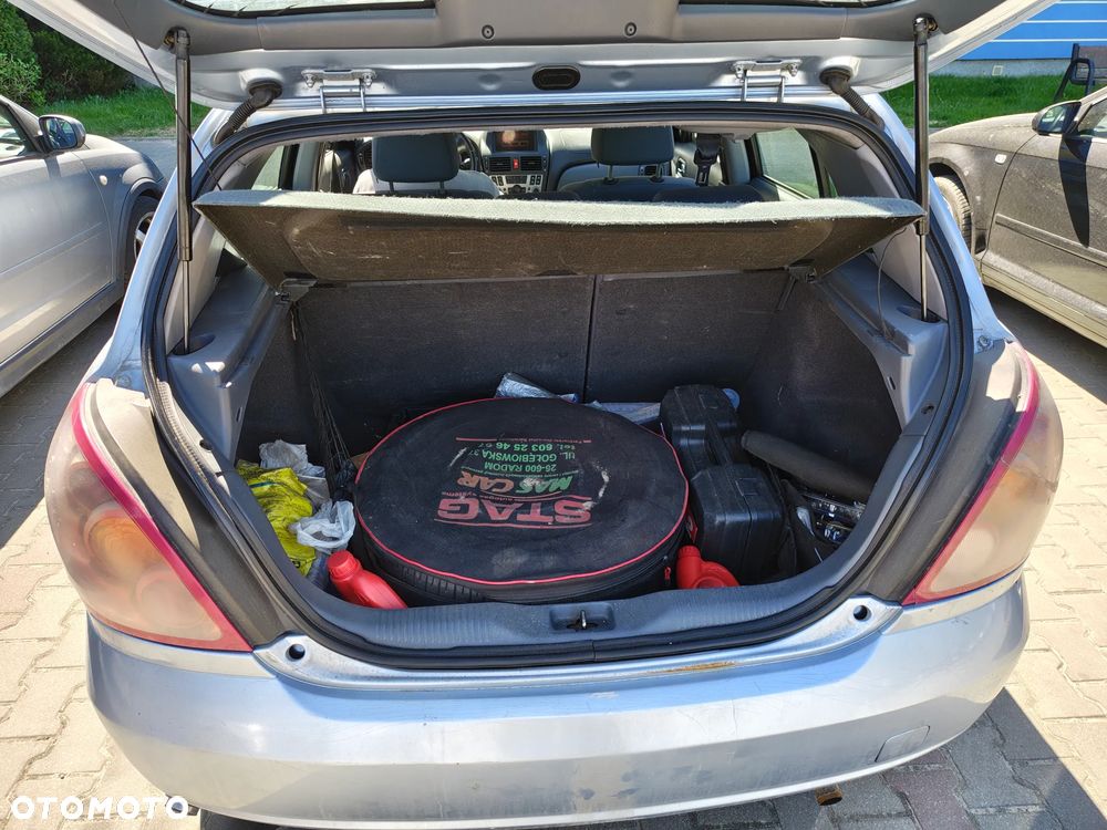 Nissan Almera 1.8 Tekna - 5