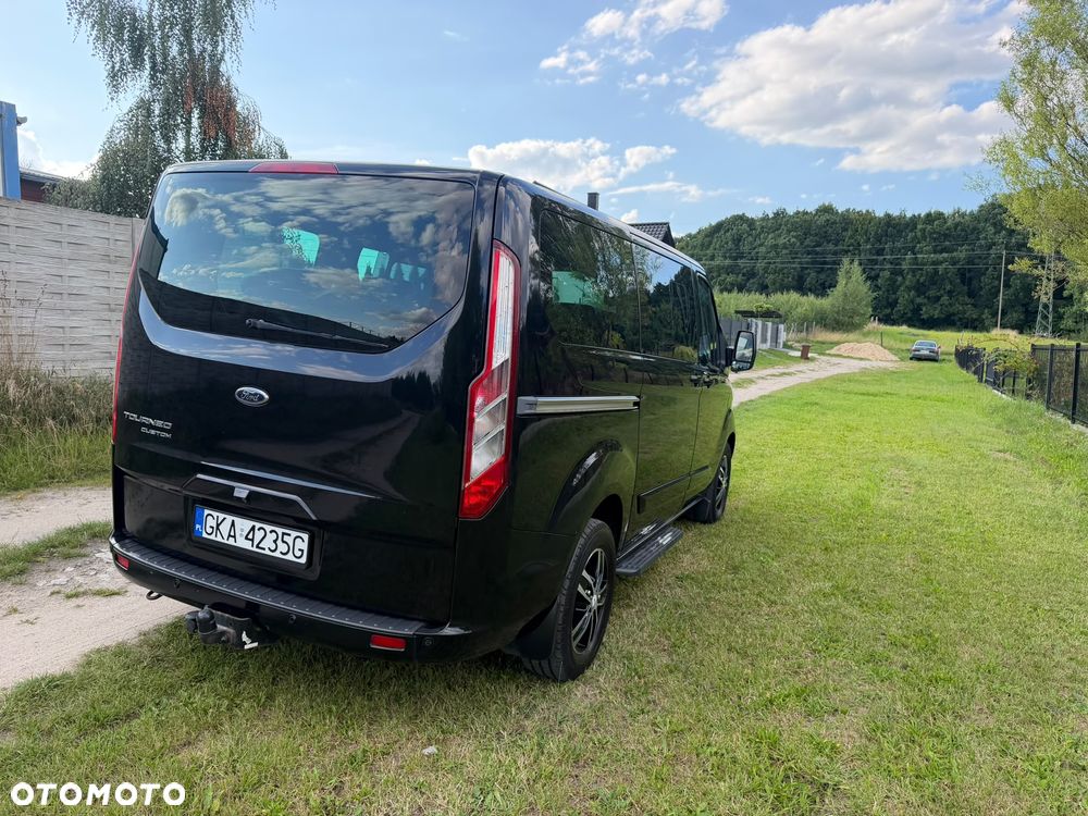 Ford Tourneo Custom - 3