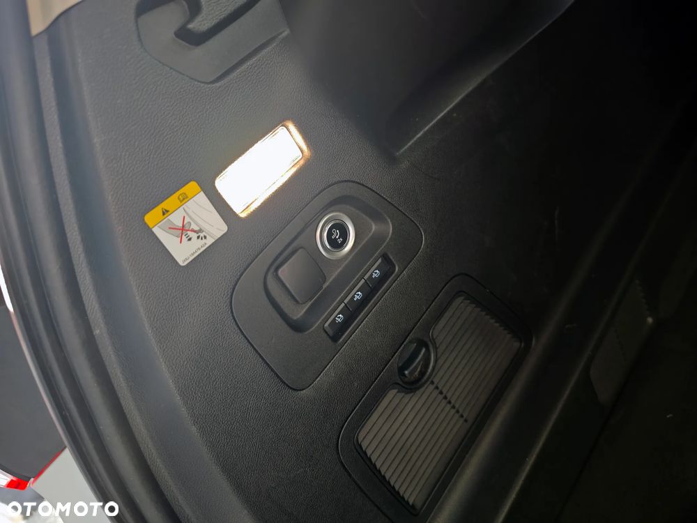Ford S-Max 2.0 EcoBlue Trend - 33