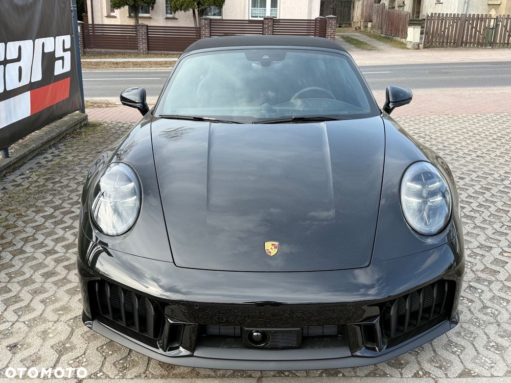 Porsche 911 Targa 4 GTS PDK - 3