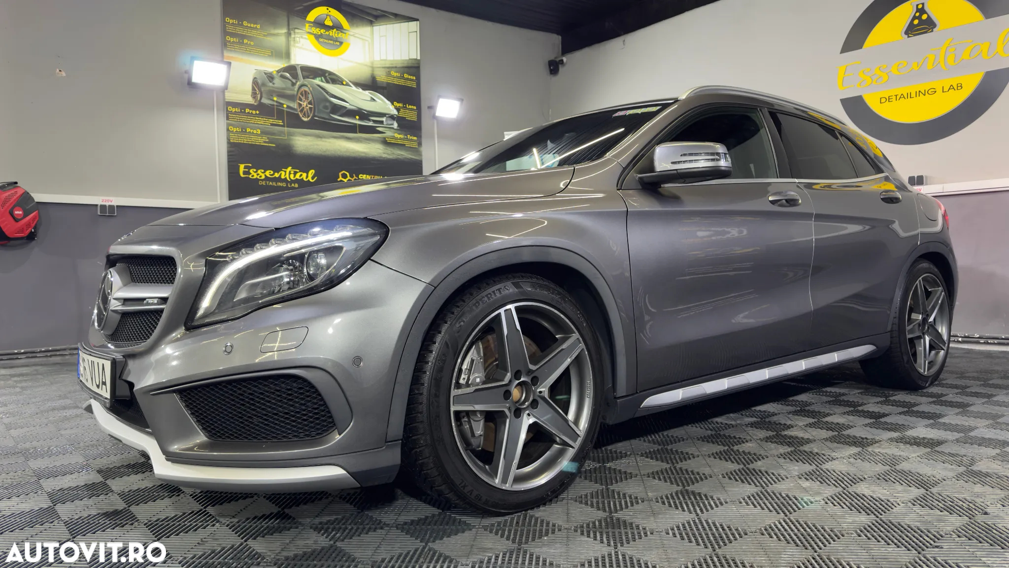 Mercedes-Benz GLA 45 AMG 4MATIC Aut. - 8
