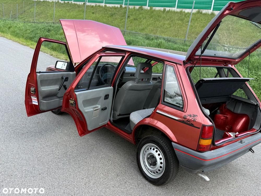 Opel Corsa - 25