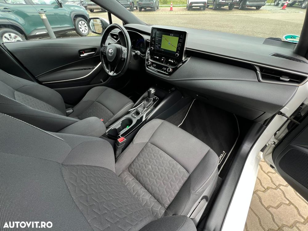 Toyota Corolla - 18