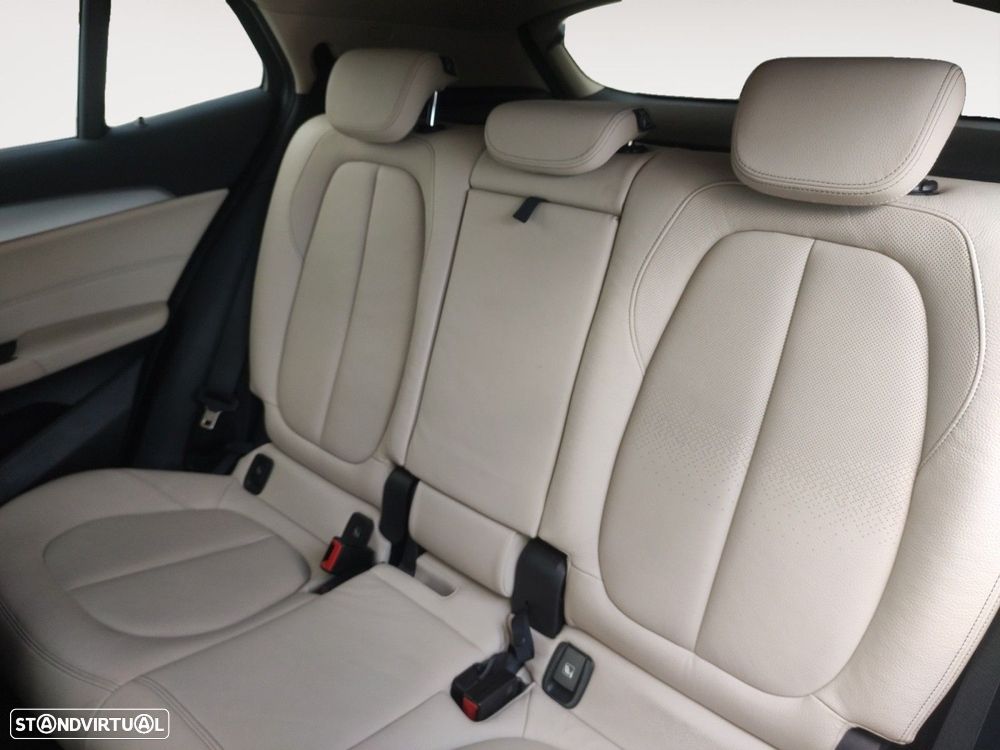 BMW X2 18 d sDrive Auto - 13