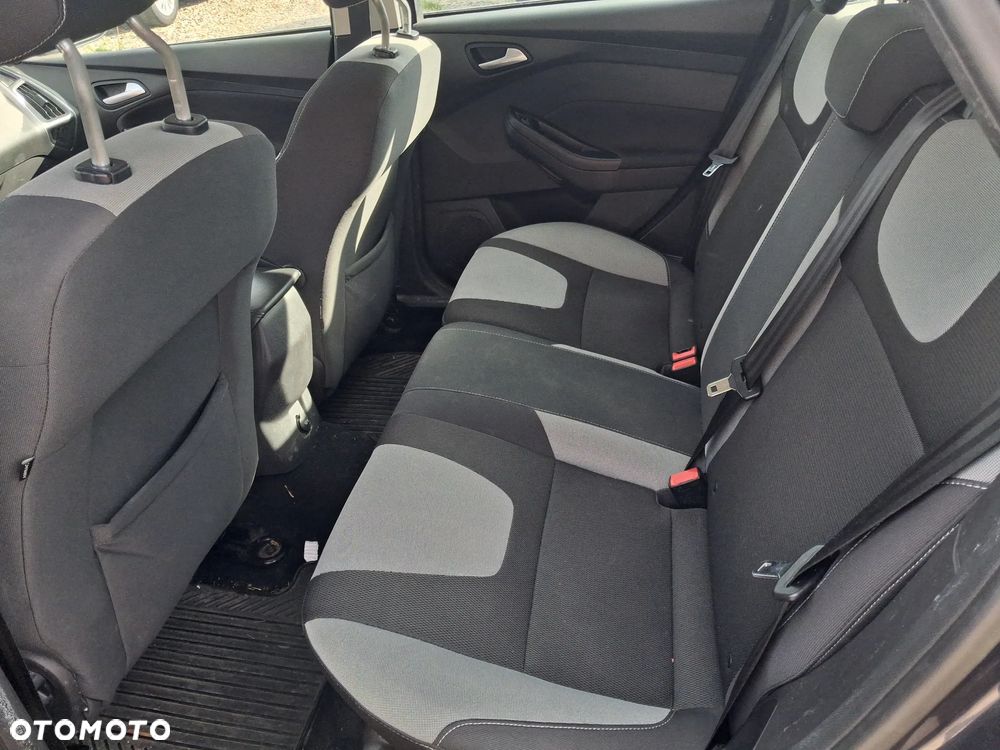 Ford Focus 1.6 TDCi DPF Trend - 12