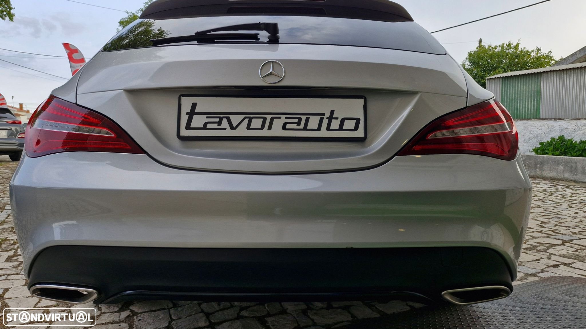 Mercedes-Benz CLA 180 d Shooting Brake Urban - 28