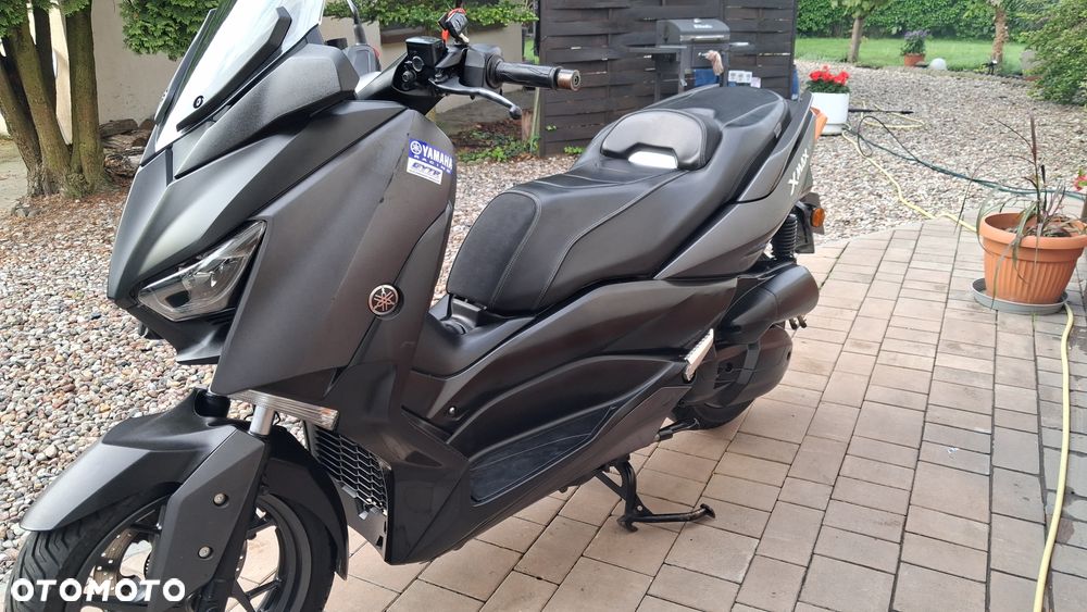 Yamaha X-max - 4