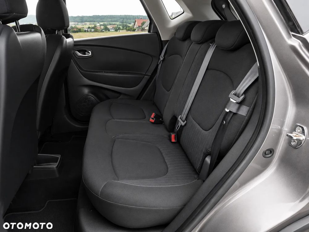Renault Captur - 13