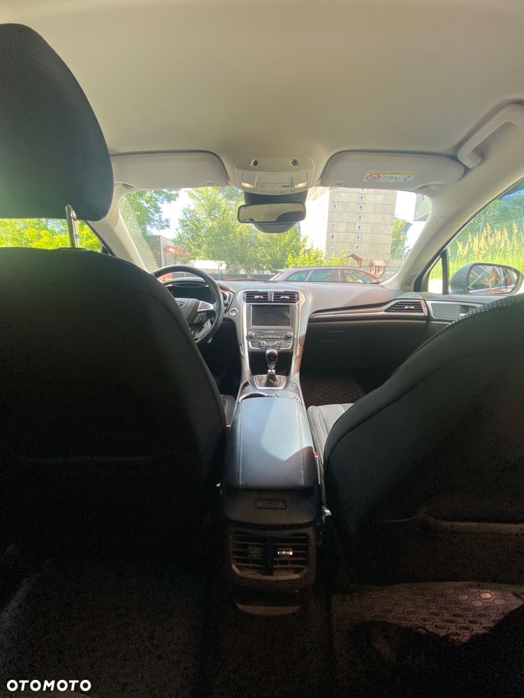 Ford Mondeo 2.0 EcoBlue Titanium - 15